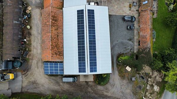 Barn Solar PV Installation with Battery Storage in Rufford, Nottinghamshire example photo