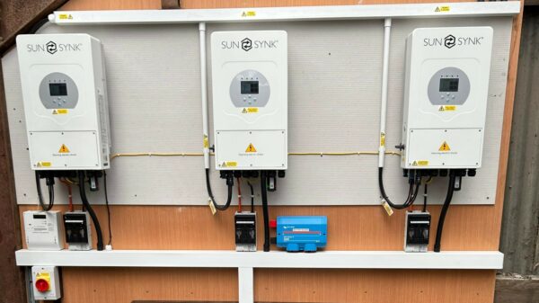 Barn Solar PV Installation with Battery Storage in Rufford, Nottinghamshire example photo